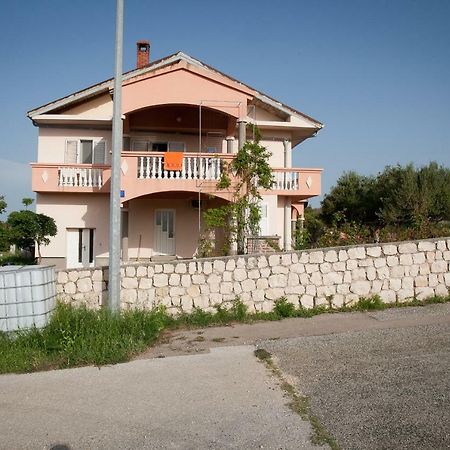 Apartman Ana Radovin Luaran gambar